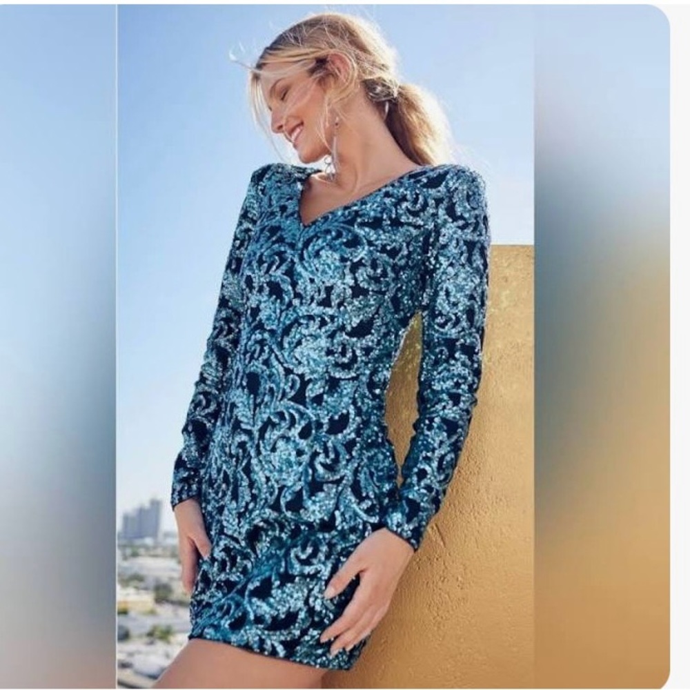 Sequin/Sequined cocktail dress